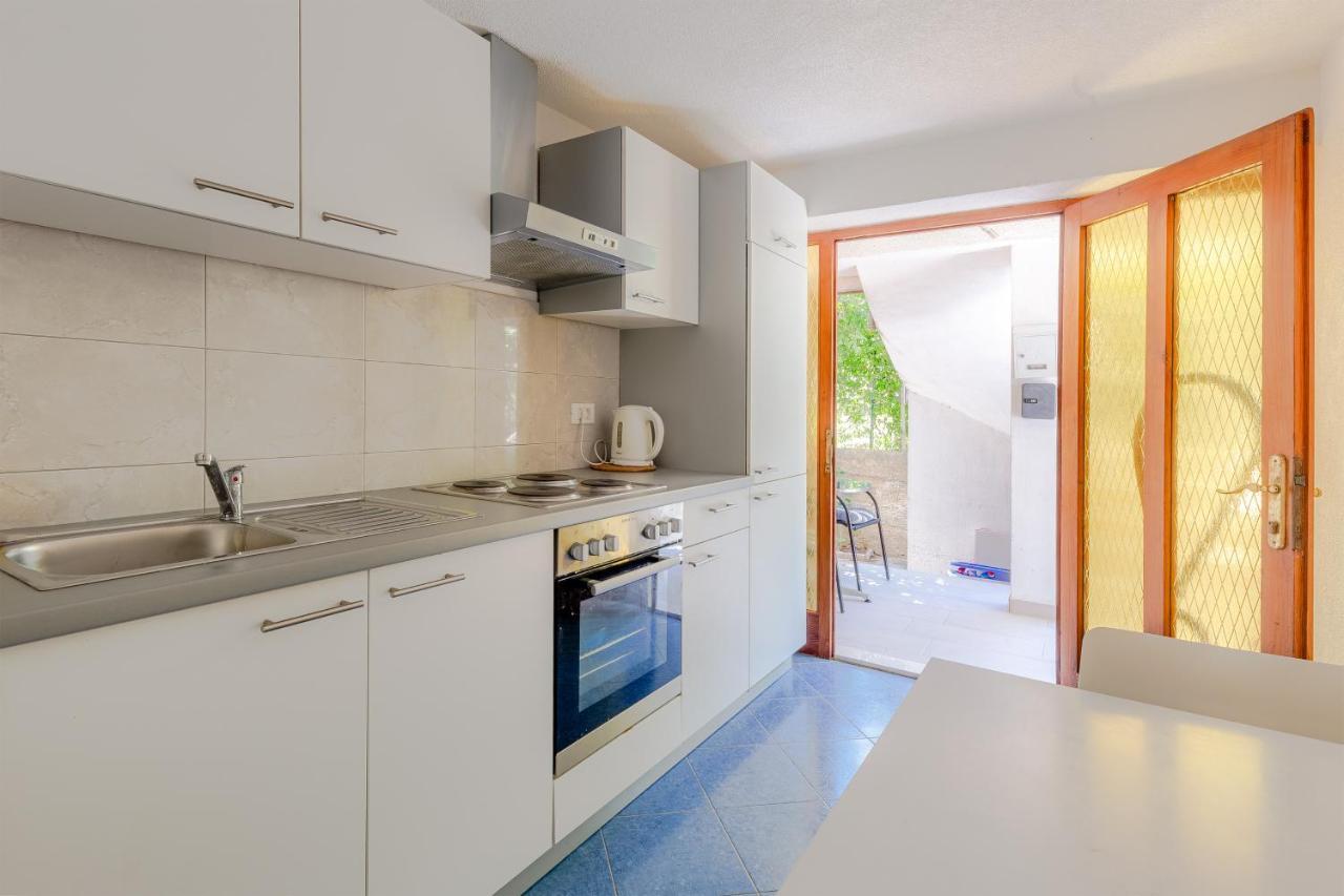 Eco-Apartments With Nice Garden Baska Voda Exterior photo