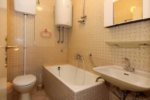 Eco-Apartments With Nice Garden Baska Voda Exterior photo